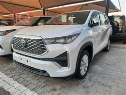 تۆیۆتا ئینۆڤا